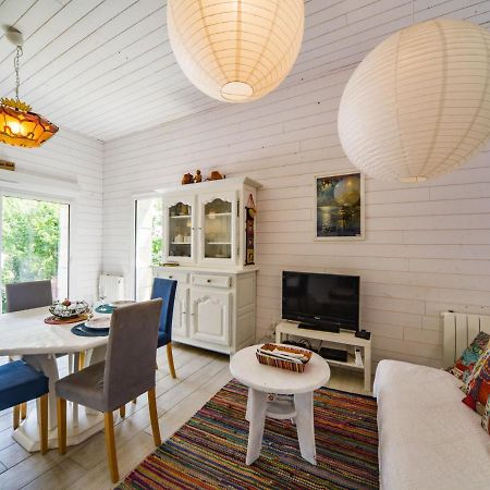 Holiday Home La Petite Maison Blanche By Interhome Chissay-en-Touraine Esterno foto